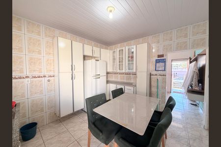 Casa para alugar com 75m², 2 quartos e 1 vagaCozinha