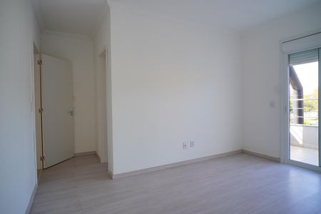 Quarto suíte de casa à venda com 3 quartos, 210m² em Jardim Itu, Porto Alegre