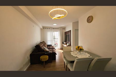 Apartamento à venda com 64m², 2 quartos e 1 vaga