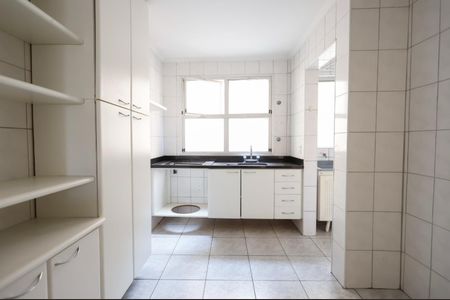 Apartamento à venda com 82m², 2 quartos e 1 vagaFoto 03