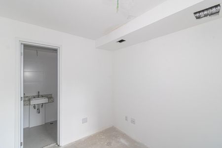Apartamento à venda com 128m², 3 quartos e 1 vagaQuarto Suíte 2