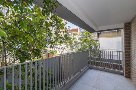 Apartamento à venda com 128m², 3 quartos e 1 vagaVaranda da Suíte 1