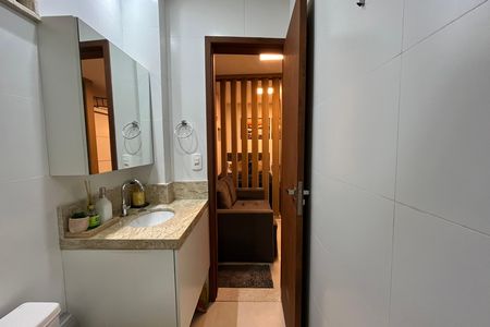 Studio à venda com 25m², 1 quarto e sem vaga Studio à venda com 25m², 1 quarto e sem vagaBanheiro