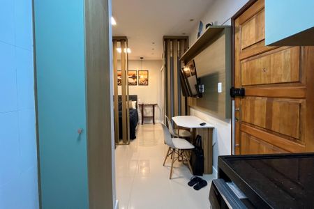 Sala  de kitnet/studio à venda com 1 quarto, 25m² em Copacabana, Rio de Janeiro