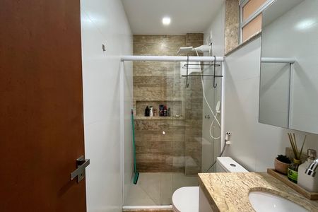 Studio à venda com 25m², 1 quarto e sem vaga Studio à venda com 25m², 1 quarto e sem vagaBanheiro