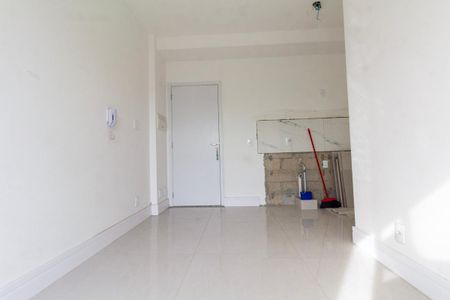 Apartamento para alugar com 36m², 2 quartos e 1 vaga Apartamento para alugar com 36m², 2 quartos e 1 vagaSala