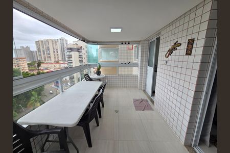 Apartamento para alugar com 97m², 2 quartos e 2 vagas Apartamento para alugar com 97m², 2 quartos e 2 vagasVaranda