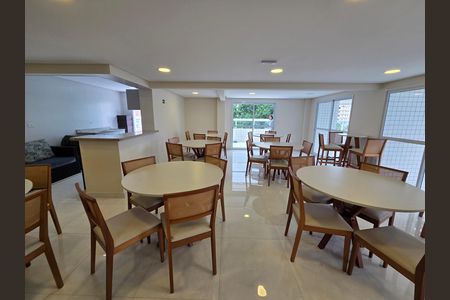 Apartamento para alugar com 97m², 2 quartos e 2 vagas Apartamento para alugar com 97m², 2 quartos e 2 vagasÁrea comum - Salão de festas