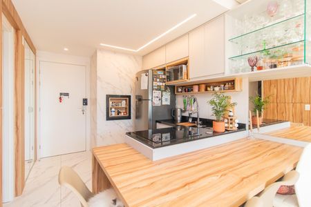 Apartamento à venda com 45m², 1 quarto e 1 vaga Apartamento à venda com 45m², 1 quarto e 1 vagaCozinha e Área de Serviço