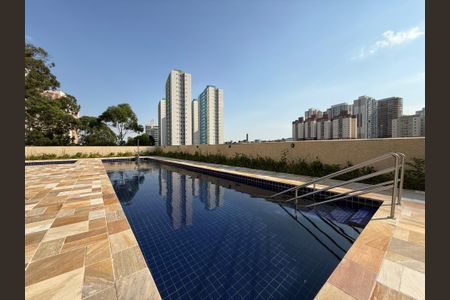 Apartamento para alugar com 44m², 2 quartos e 1 vagaArea Comum - Piscina