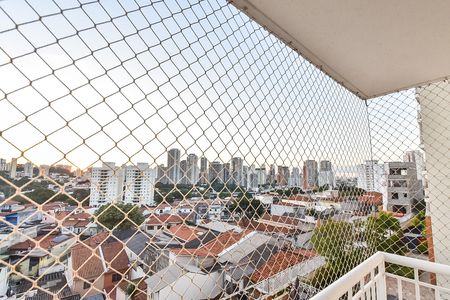 Apartamento à venda com 75m², 2 quartos e 1 vaga Apartamento à venda com 75m², 2 quartos e 1 vagaVista da varanda