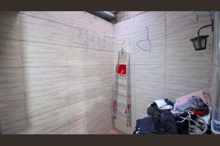 Casa de condomínio à venda com 62m², 2 quartos e 1 vaga