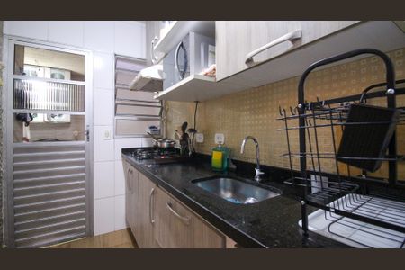 Casa de condomínio à venda com 62m², 2 quartos e 1 vaga