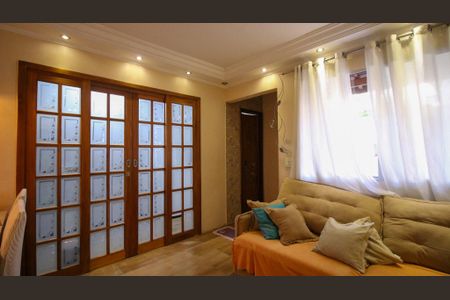 Casa de condomínio à venda com 62m², 2 quartos e 1 vaga