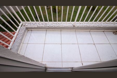 Casa de condomínio à venda com 62m², 2 quartos e 1 vaga