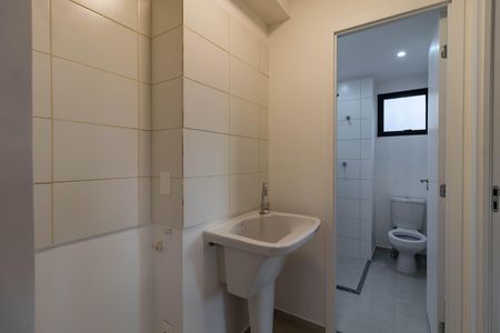 Apartamento para alugar com 34m², 2 quartos e sem vaga Apartamento para alugar com 34m², 2 quartos e sem vagaÁrea de Serviço