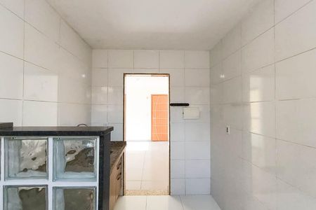 Apartamento para alugar com 40m², 2 quartos e 1 vaga Apartamento para alugar com 40m², 2 quartos e 1 vagaCozinha e Área de Serviço