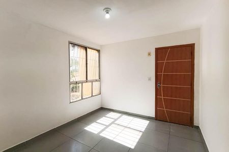 Sala de apartamento para alugar com 2 quartos, 40m² em Santíssimo, Rio de Janeiro