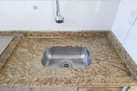 Apartamento para alugar com 40m², 2 quartos e 1 vaga Apartamento para alugar com 40m², 2 quartos e 1 vagaCozinha e Área de Serviço