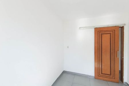 Quarto 1 de apartamento para alugar com 2 quartos, 40m² em Santíssimo, Rio de Janeiro