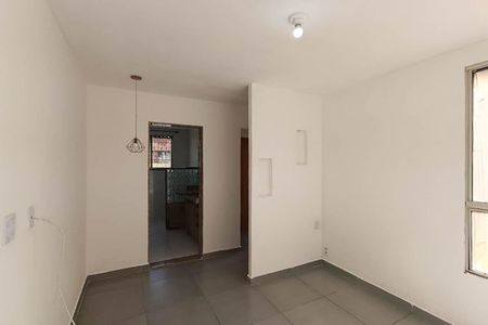 Sala de apartamento para alugar com 2 quartos, 40m² em Santíssimo, Rio de Janeiro