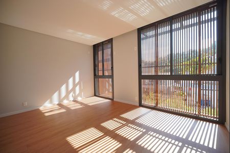 Casa para alugar com 256m², 3 quartos e 3 vagasSuíte 3