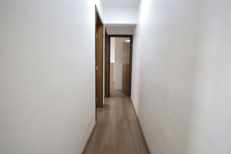 Apartamento para alugar com 50m², 2 quartos e 1 vaga Apartamento para alugar com 50m², 2 quartos e 1 vagaCorredor