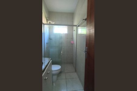 Casa de condomínio para alugar com 100m², 2 quartos e 2 vagas Casa de condomínio para alugar com 100m², 2 quartos e 2 vagasBanheiro