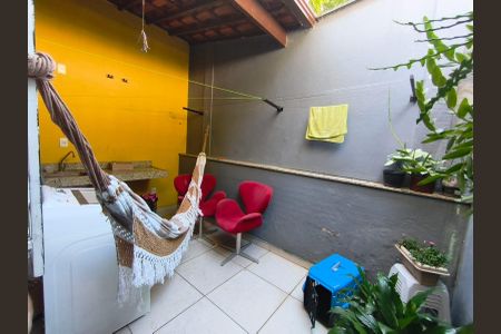 Casa de condomínio para alugar com 100m², 2 quartos e 2 vagas Casa de condomínio para alugar com 100m², 2 quartos e 2 vagasÁrea externa