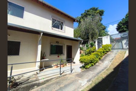 Casa de condomínio para alugar com 100m², 2 quartos e 2 vagas Casa de condomínio para alugar com 100m², 2 quartos e 2 vagasÁrea externa