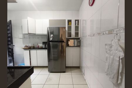 Casa de condomínio para alugar com 100m², 2 quartos e 2 vagas Casa de condomínio para alugar com 100m², 2 quartos e 2 vagasCozinha
