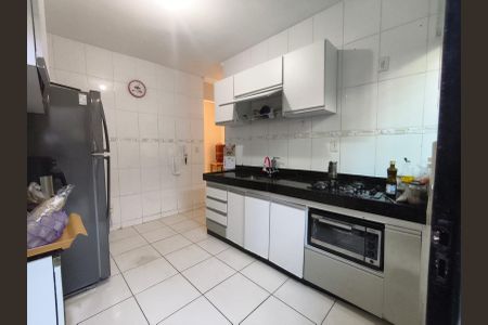 Casa de condomínio para alugar com 100m², 2 quartos e 2 vagas Casa de condomínio para alugar com 100m², 2 quartos e 2 vagasCozinha