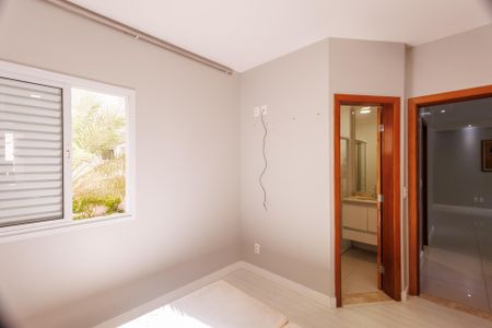 Apartamento para alugar com 78m², 2 quartos e 2 vagasSuíte