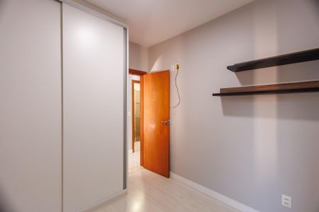 Apartamento para alugar com 78m², 2 quartos e 2 vagasQuarto