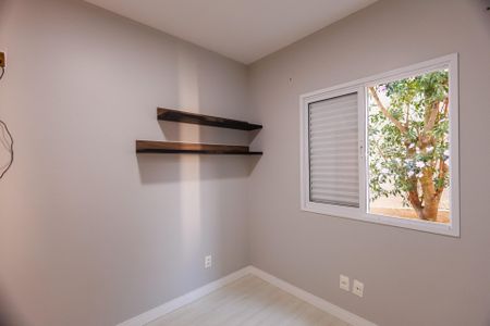 Apartamento para alugar com 78m², 2 quartos e 2 vagasQuarto