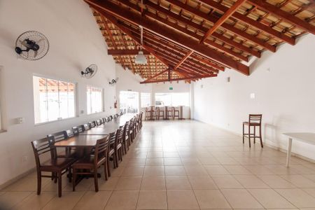 Apartamento para alugar com 78m², 2 quartos e 2 vagasSalar de Festas
