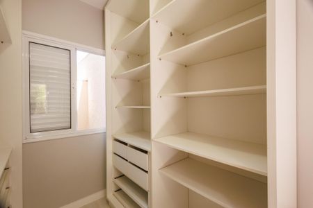 Apartamento para alugar com 78m², 2 quartos e 2 vagasCloset