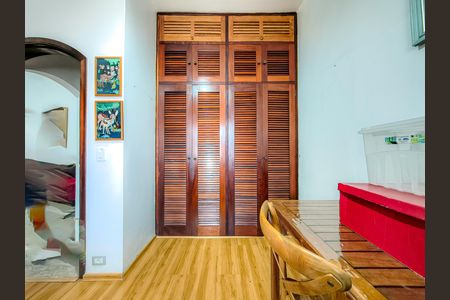Casa para alugar com 140m², 3 quartos e 3 vagas Casa para alugar com 140m², 3 quartos e 3 vagasQuarto 1