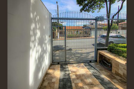 Casa para alugar com 140m², 3 quartos e 3 vagas Casa para alugar com 140m², 3 quartos e 3 vagasGaragem