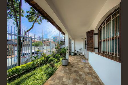 Casa para alugar com 140m², 3 quartos e 3 vagas Casa para alugar com 140m², 3 quartos e 3 vagasJardim