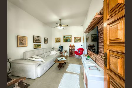 Sala de casa à venda com 3 quartos, 140m² em Cidade Dutra, São Paulo