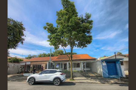 Casa para alugar com 140m², 3 quartos e 3 vagas Casa para alugar com 140m², 3 quartos e 3 vagasFachada com Plaquinha Instalada