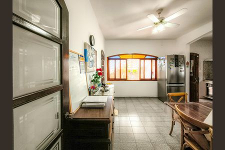 Casa para alugar com 140m², 3 quartos e 3 vagas Casa para alugar com 140m², 3 quartos e 3 vagasCopa