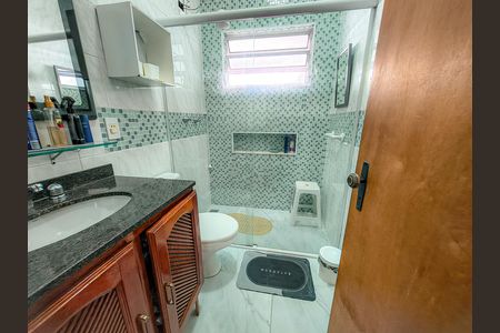 Casa para alugar com 140m², 3 quartos e 3 vagas Casa para alugar com 140m², 3 quartos e 3 vagasBanheiro