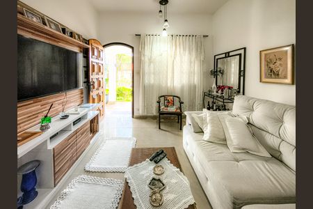 Sala de casa à venda com 3 quartos, 140m² em Cidade Dutra, São Paulo