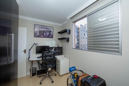 Apartamento à venda com 87m², 4 quartos e 2 vagasQUARTO2