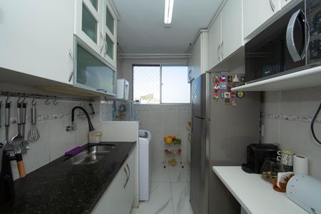 Apartamento à venda com 87m², 4 quartos e 2 vagasCOZINHA