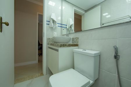 Apartamento à venda com 87m², 4 quartos e 2 vagasBANHEIRO2
