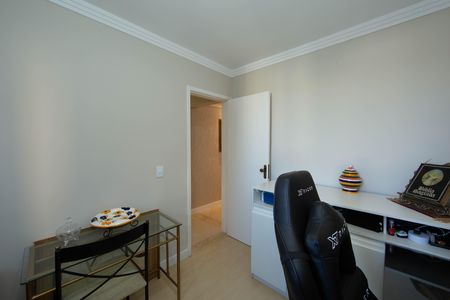 Apartamento à venda com 87m², 4 quartos e 2 vagasQUARTO4