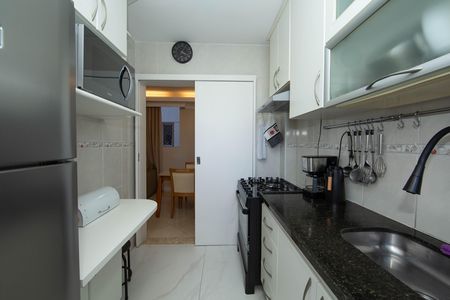 Apartamento à venda com 87m², 4 quartos e 2 vagasCOZINHA
